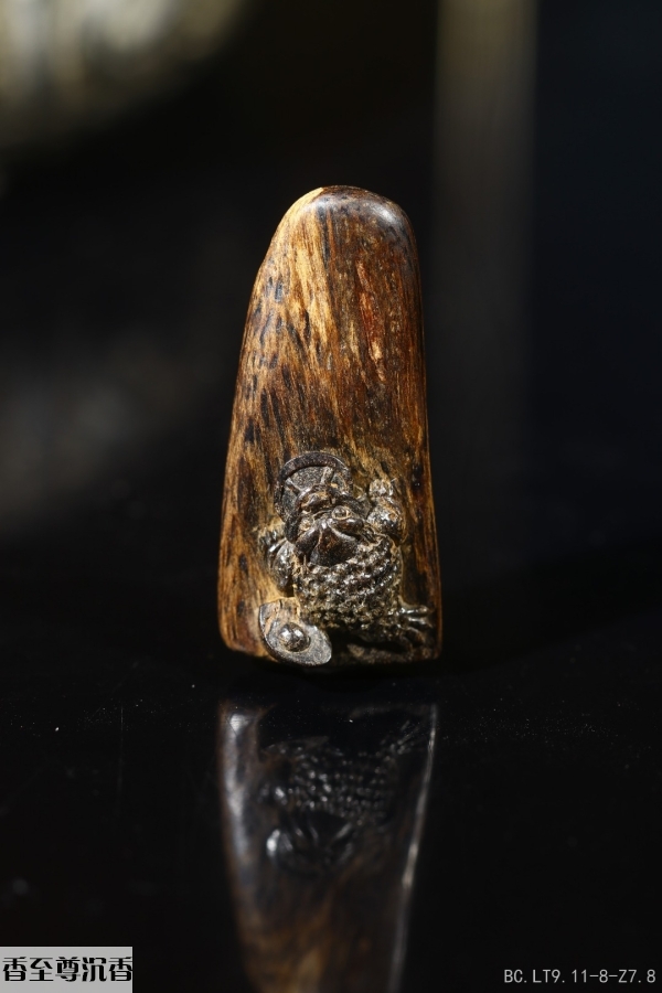 文莱沉水金蟾挂件